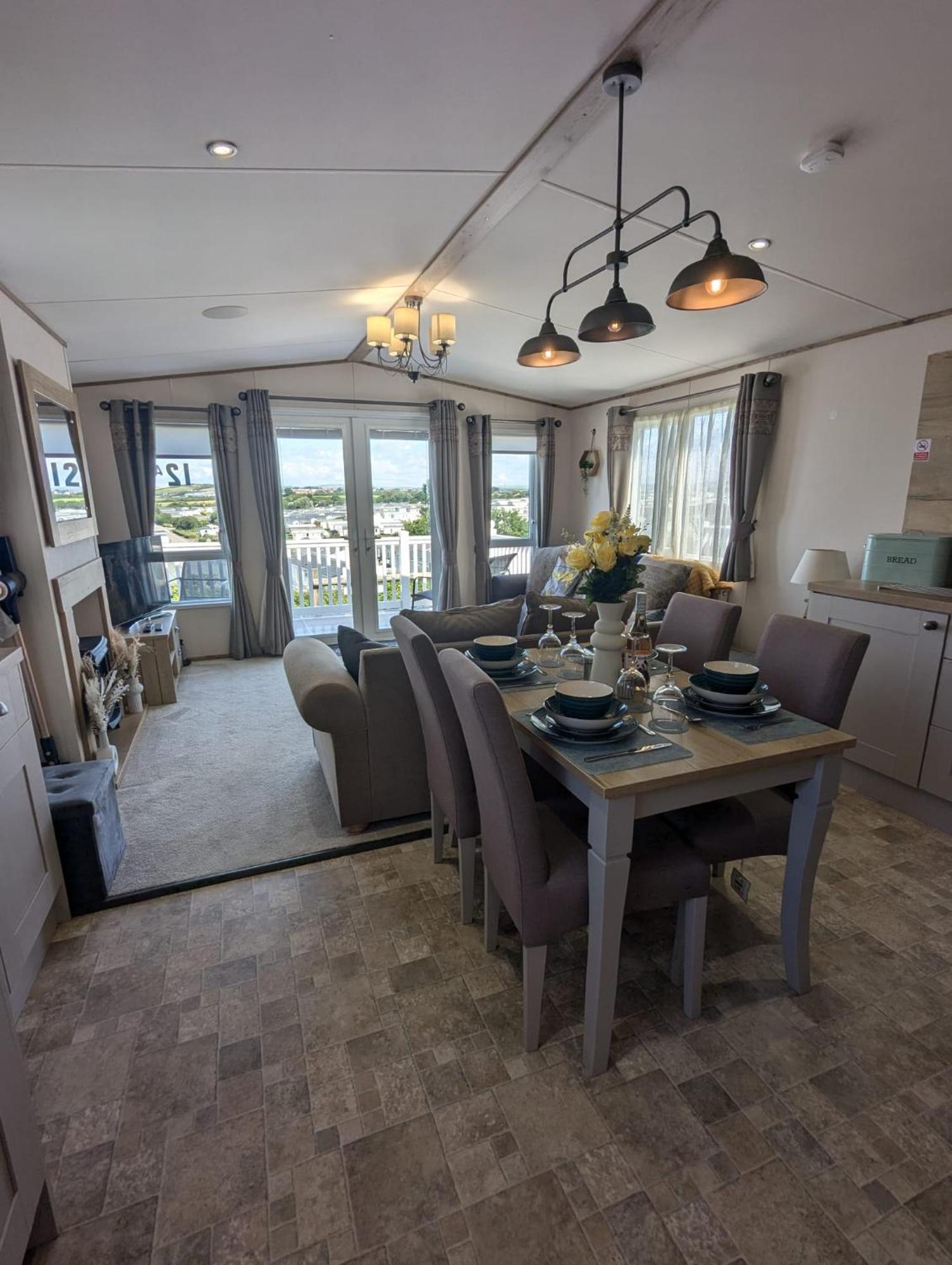 Stunning Caravan With Panoramic Views Weymouth Littlesea Haven Wyke Regis Esterno foto